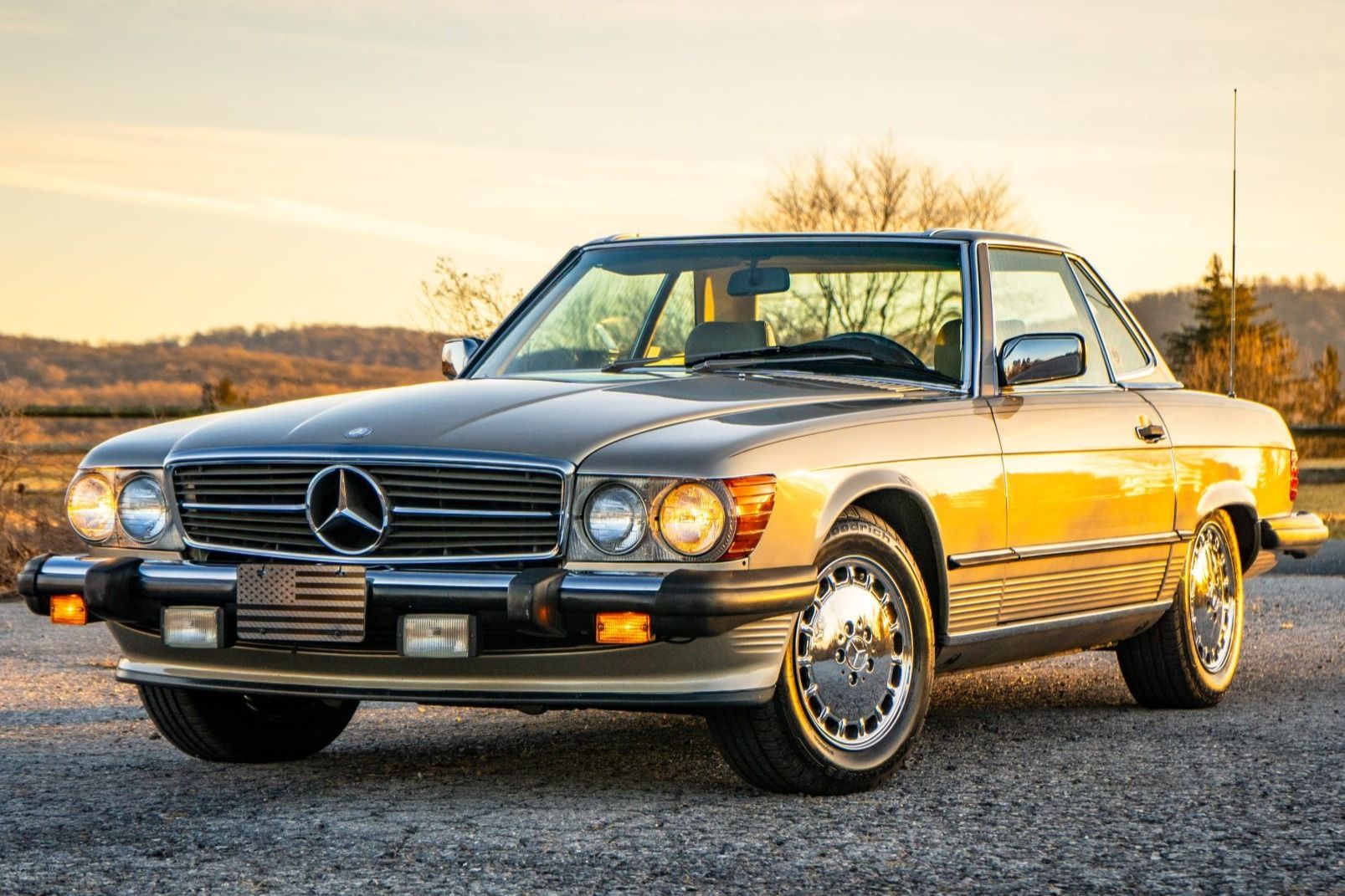 1988 Mercedes-Benz SL-Class 560SL