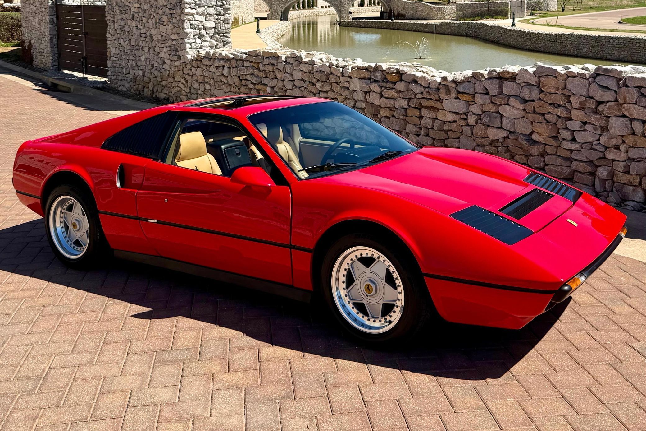 1985 Pontiac Fiero