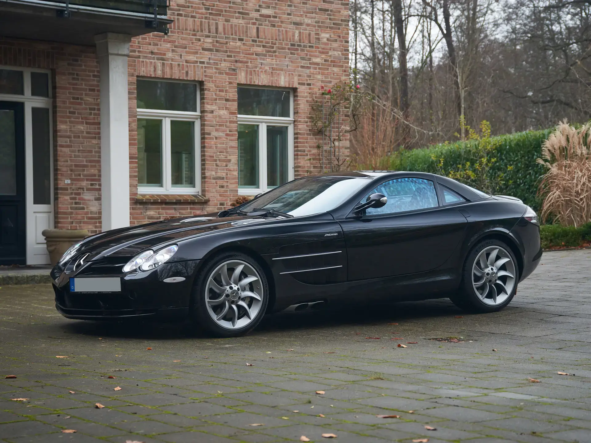 2004 Mercedes-Benz SLR McLaren Coupe