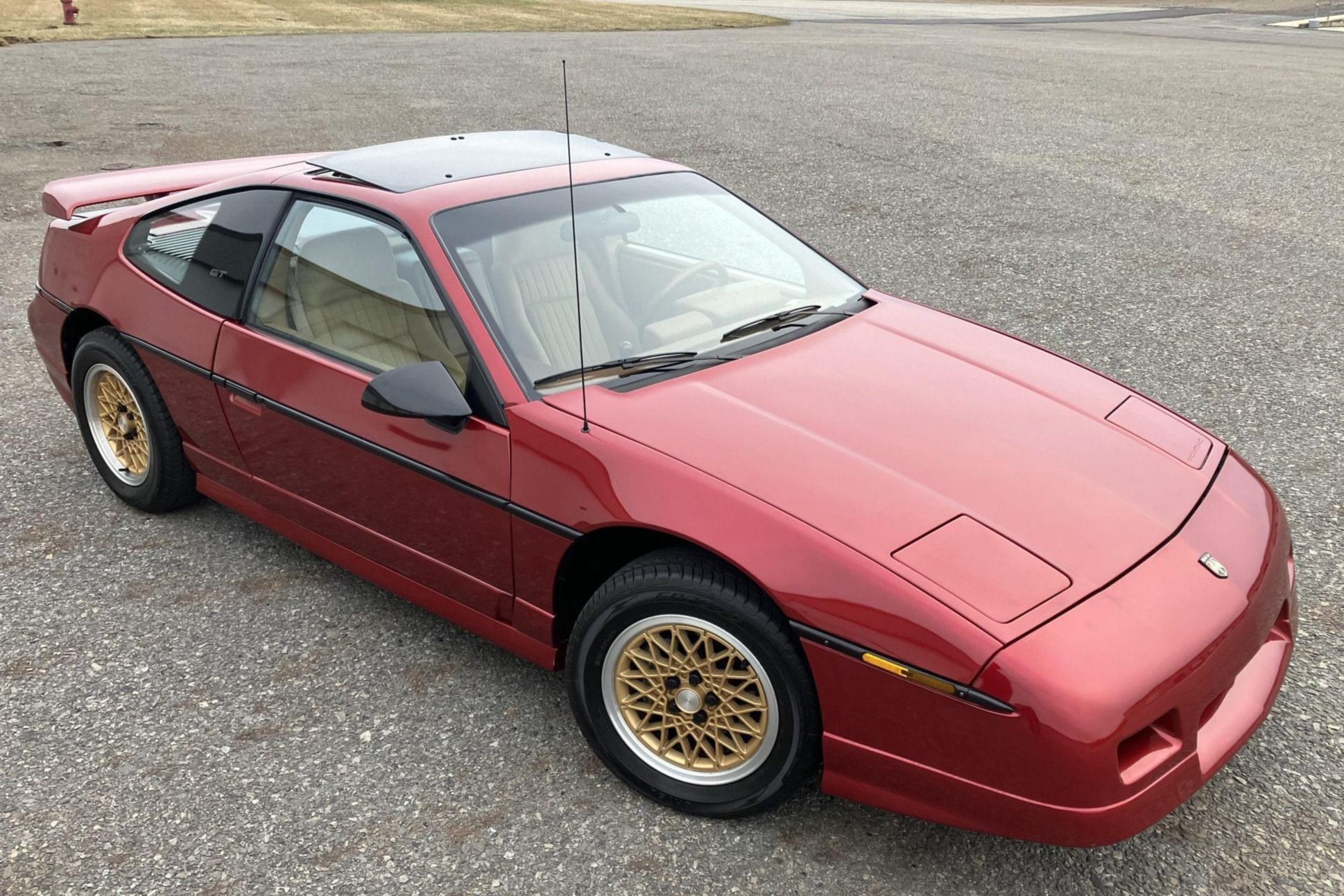 1988 Pontiac Fiero