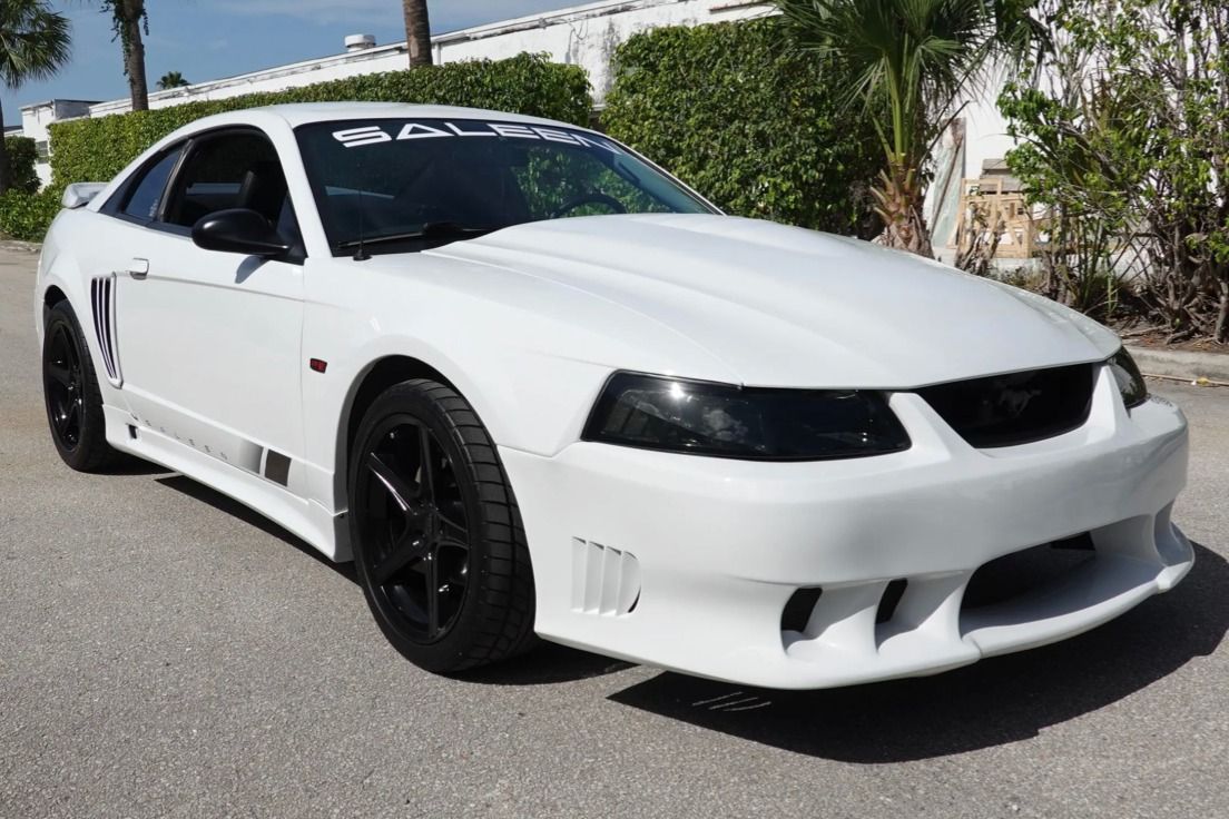 2004 Ford Mustang