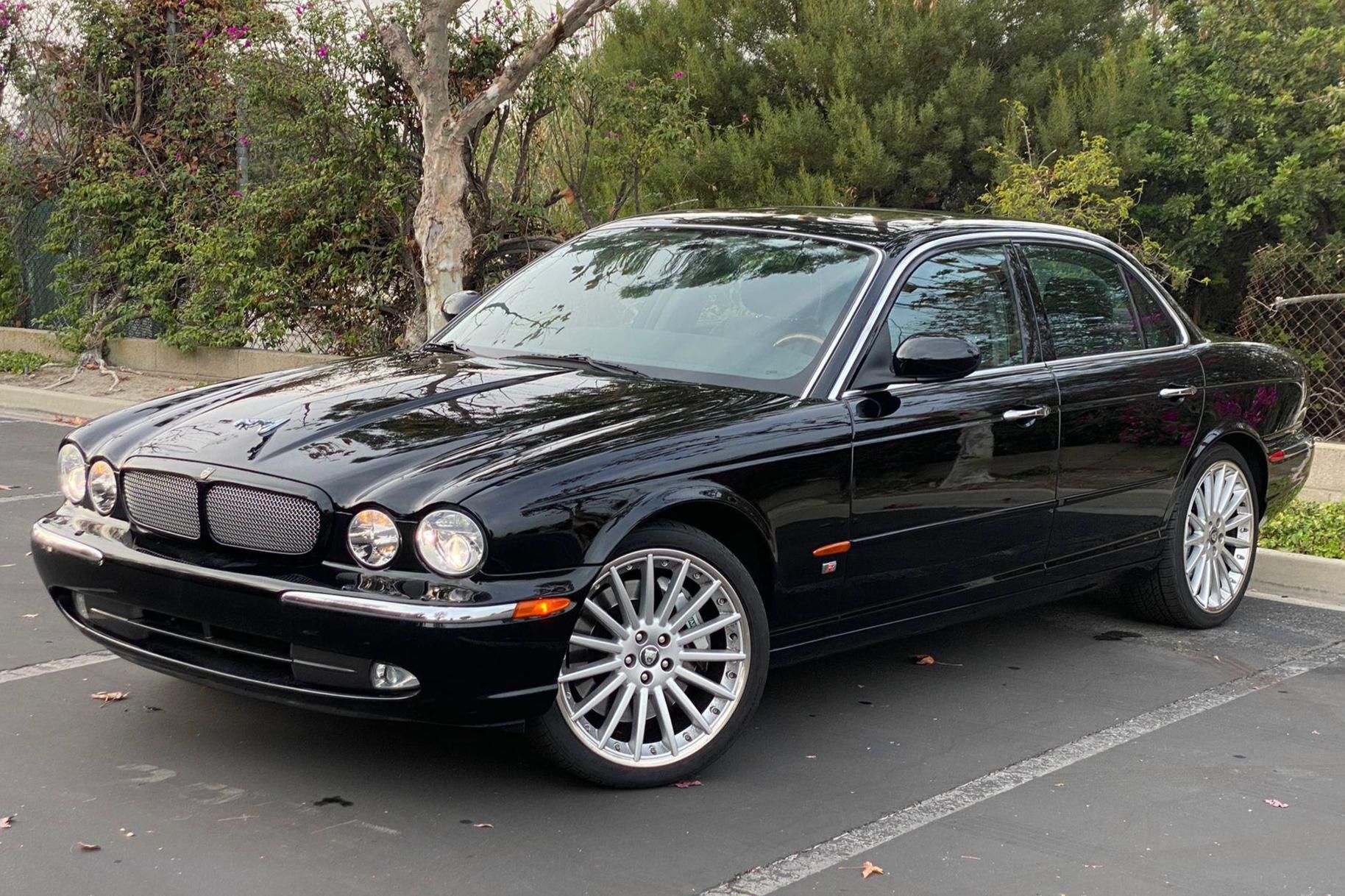 2004 Jaguar XJ XJR