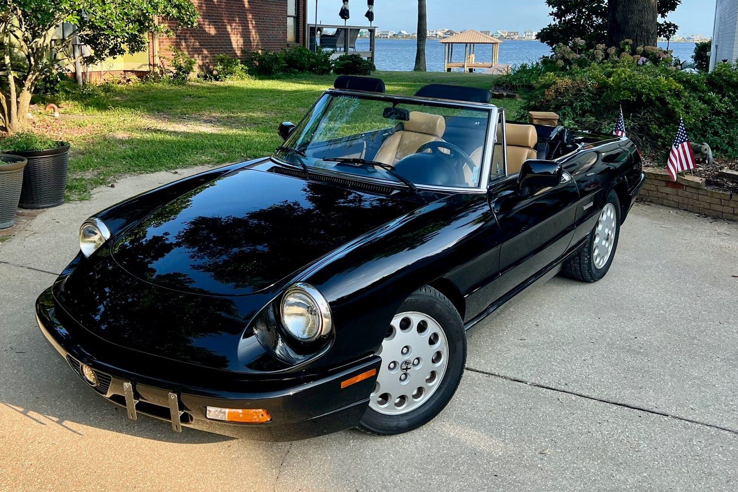 1993 Alfa Romeo 105 Series Spider