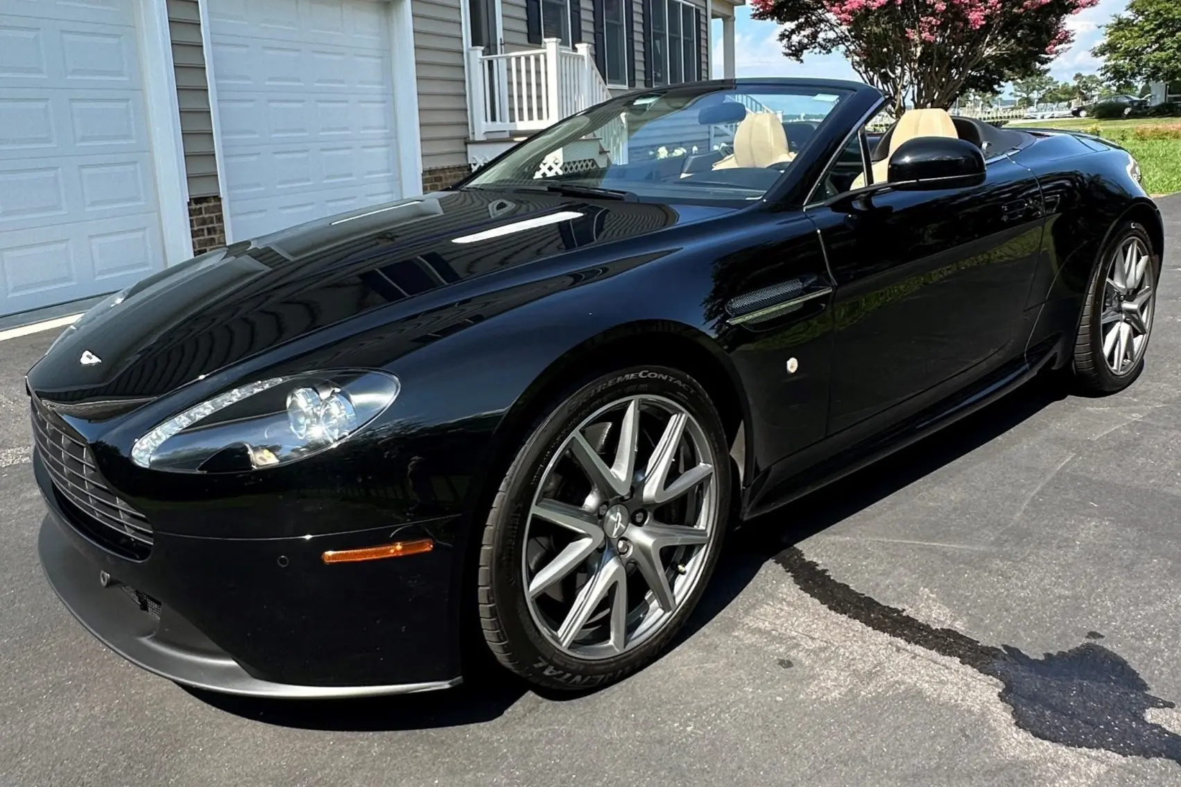 2012 Aston Martin Vantage Vantage 4.7 Roadster