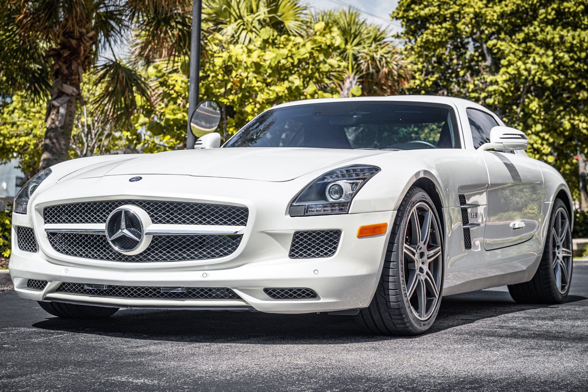 2012 Mercedes-Benz SLS AMG Coupe