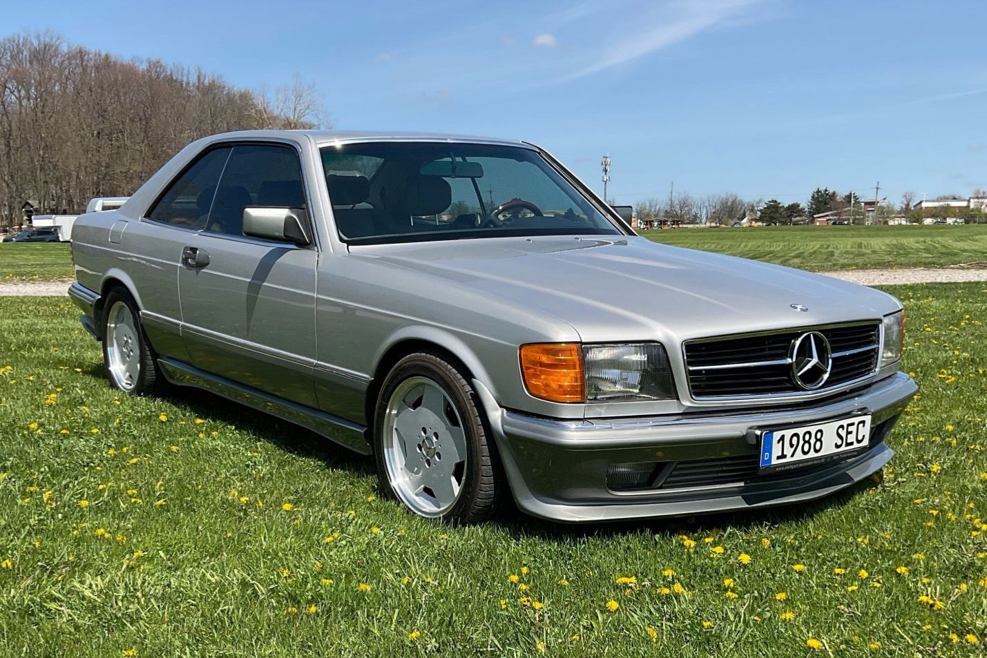 1988 Mercedes-Benz SL-Class 560SL