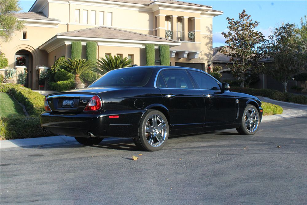 2008 Jaguar XJ Vanden Plas