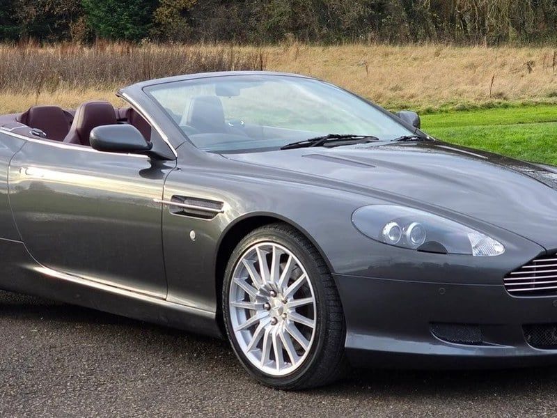 2005 Aston Martin DB9 Volante
