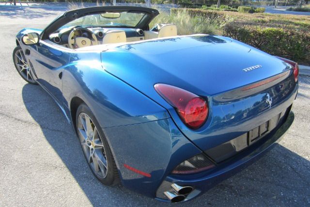 2013 Ferrari California Convertible