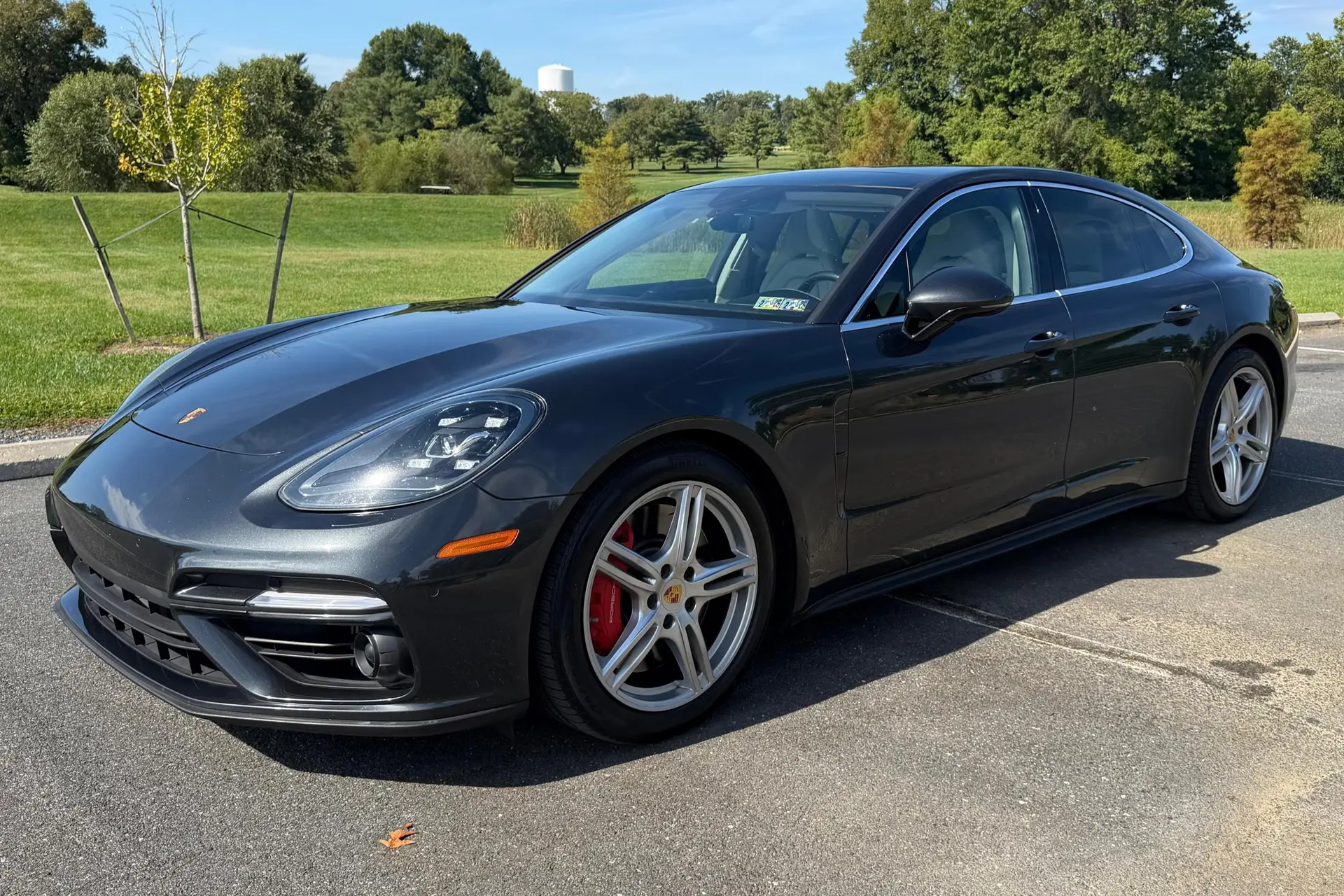 2017 Porsche Panamera 4