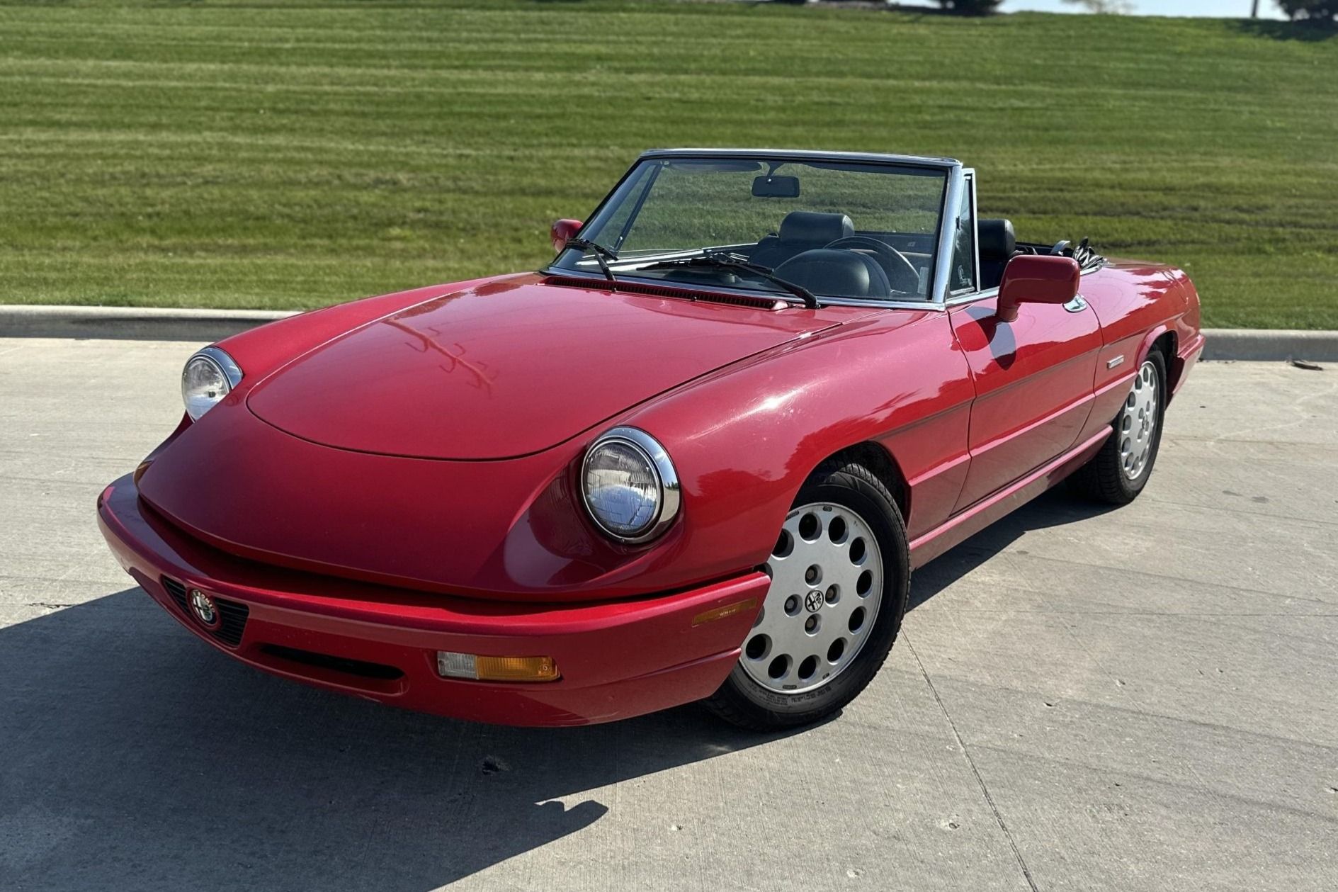 1993 Alfa Romeo 105 Series Spider