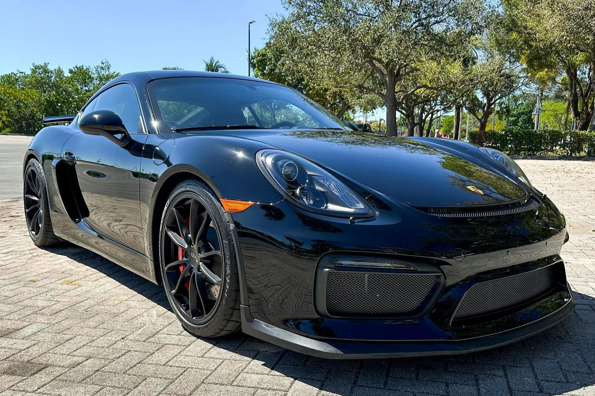 2016 Porsche Cayman GT4