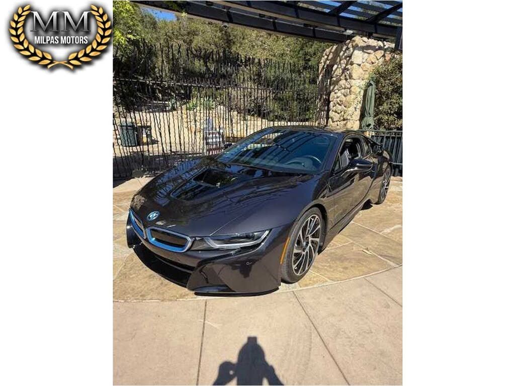 2015 BMW i8