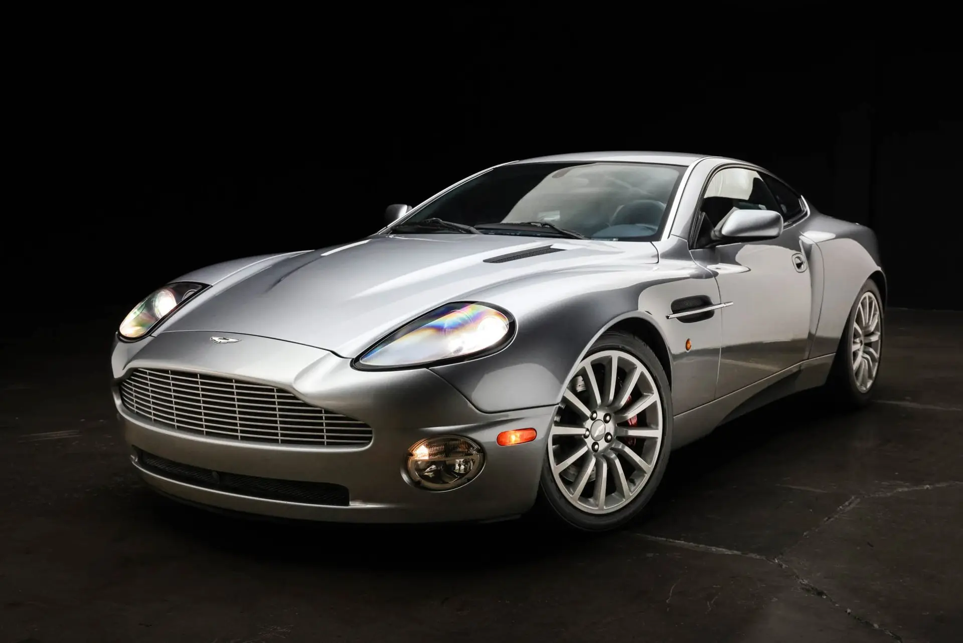 2003 Aston Martin Vanquish V12 Vanquish