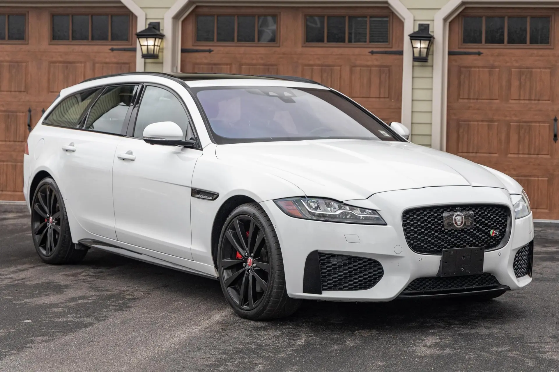 2019 Jaguar XF