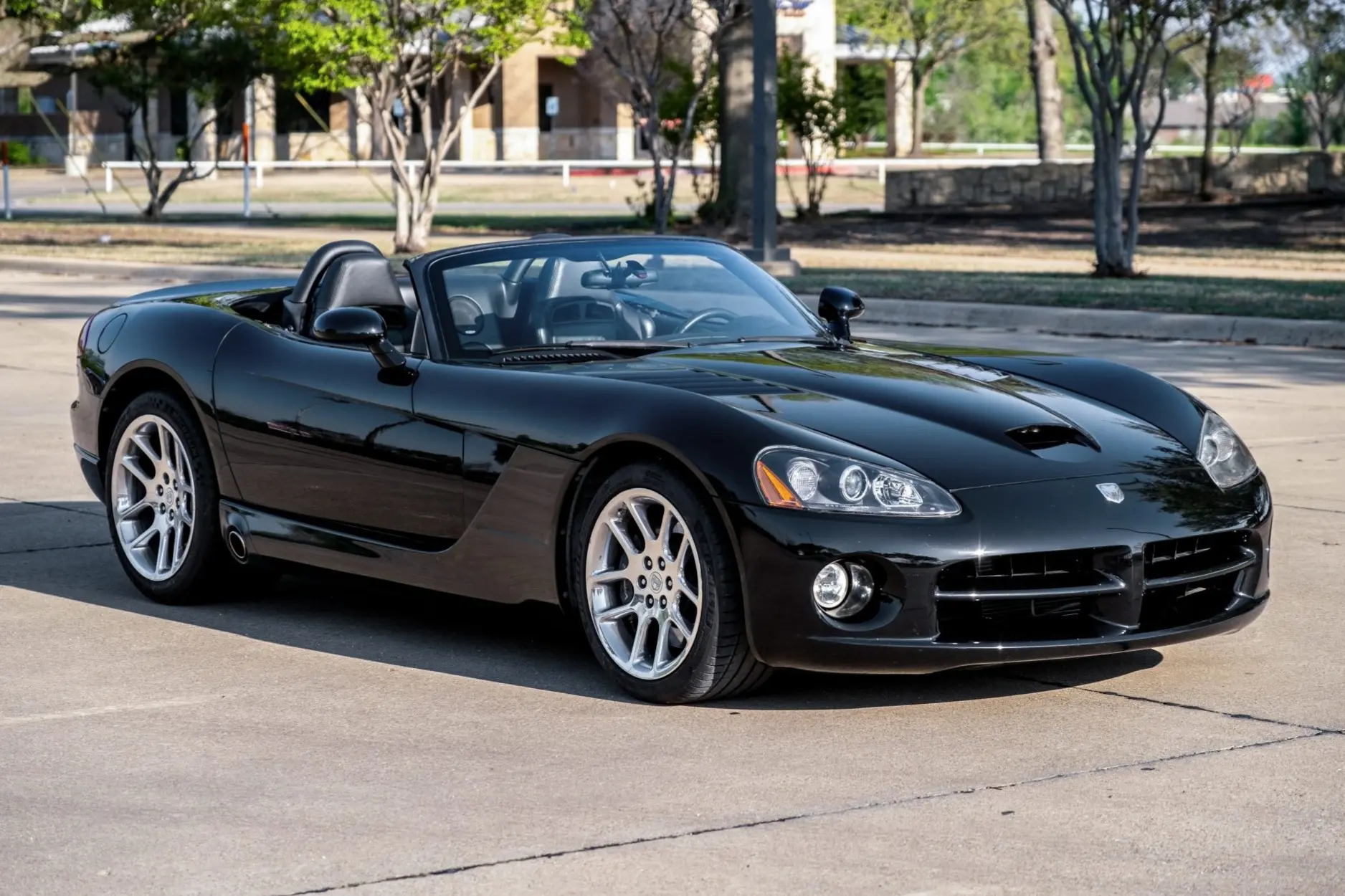 2003 Dodge Viper SRT-10 Roadster