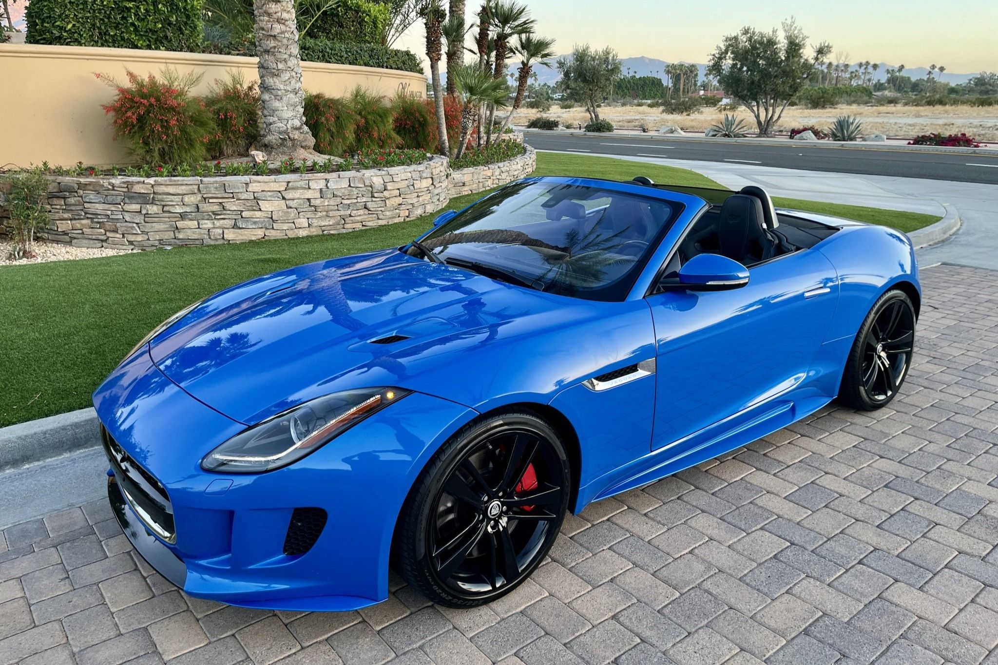 2017 Jaguar F-Type Convertible