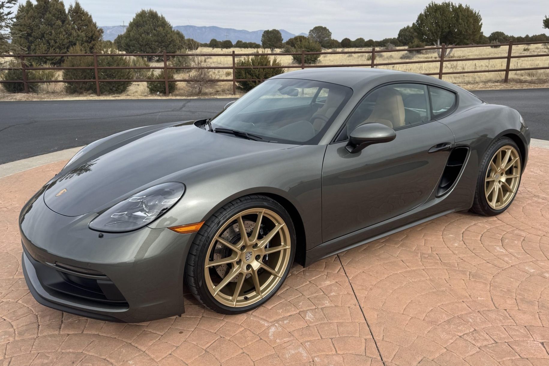 2024 Porsche Boxster T