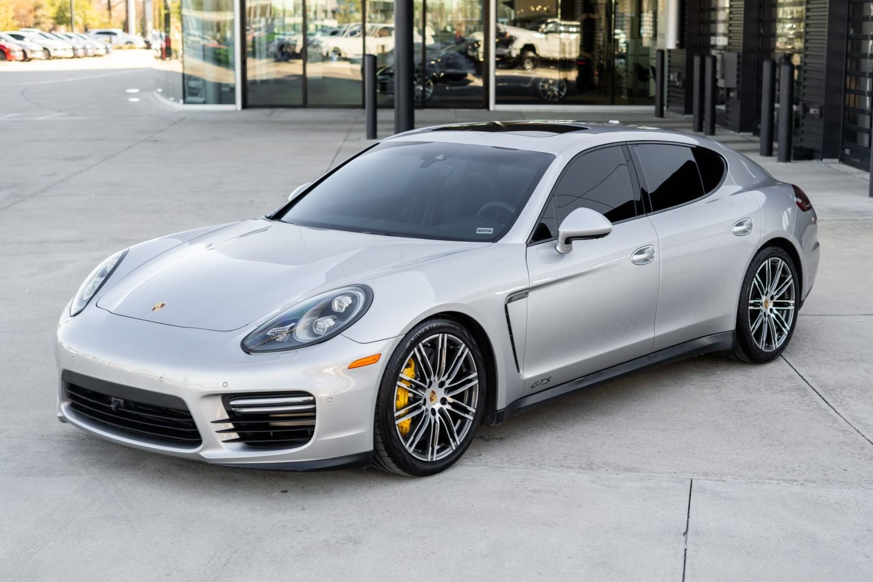 2016 Porsche Panamera GTS