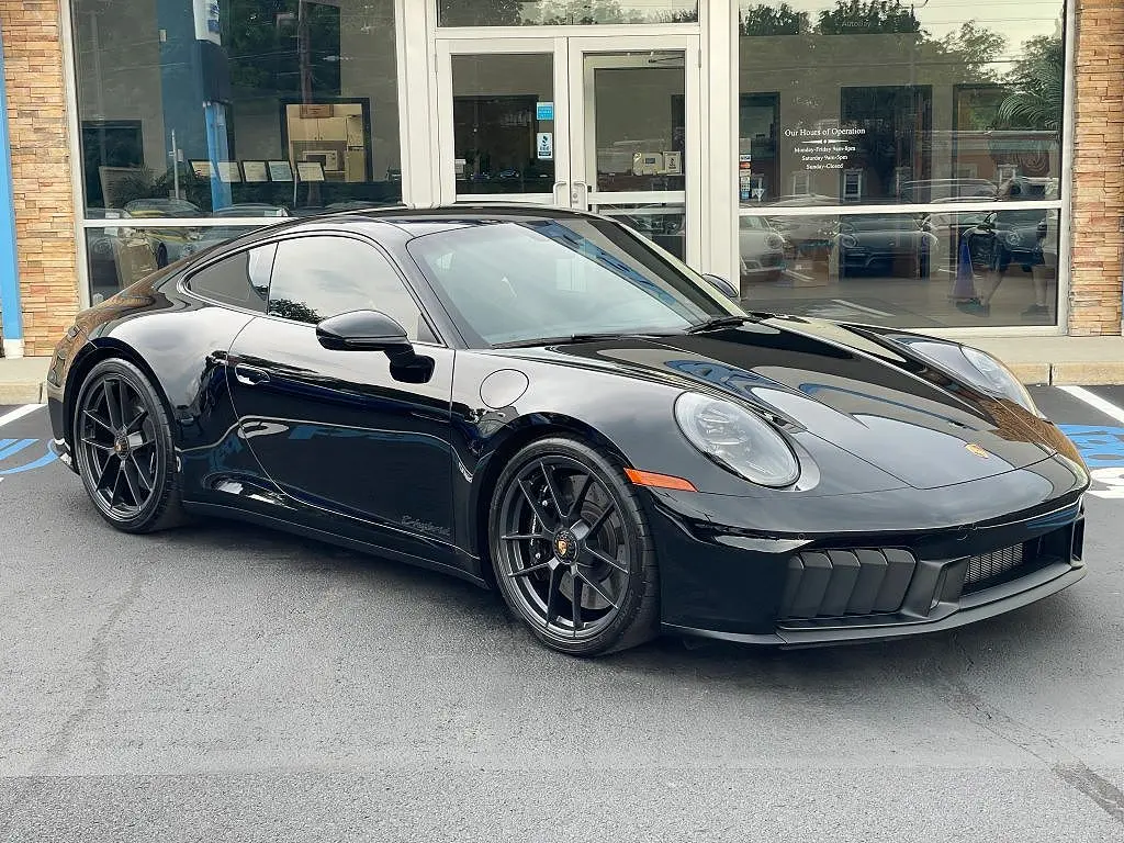2026 Porsche 992.2 Carrera 4 GTS