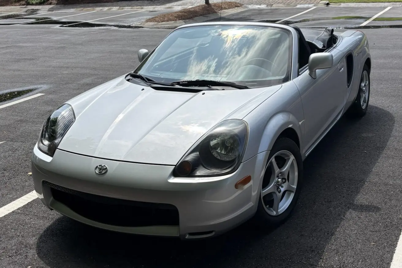 2001 Toyota MR2 Spyder