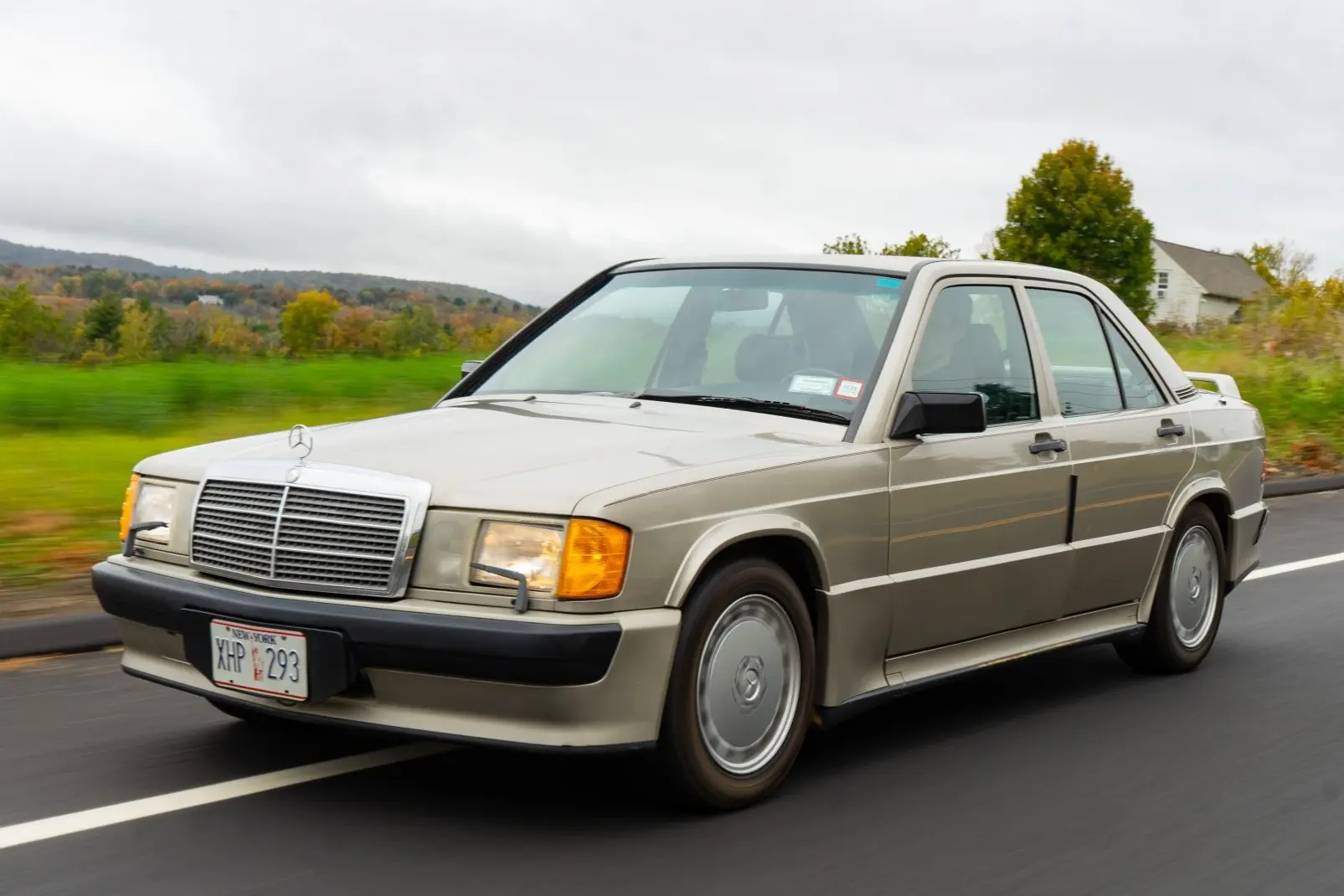 1987 Mercedes-Benz 190E 2.3-16