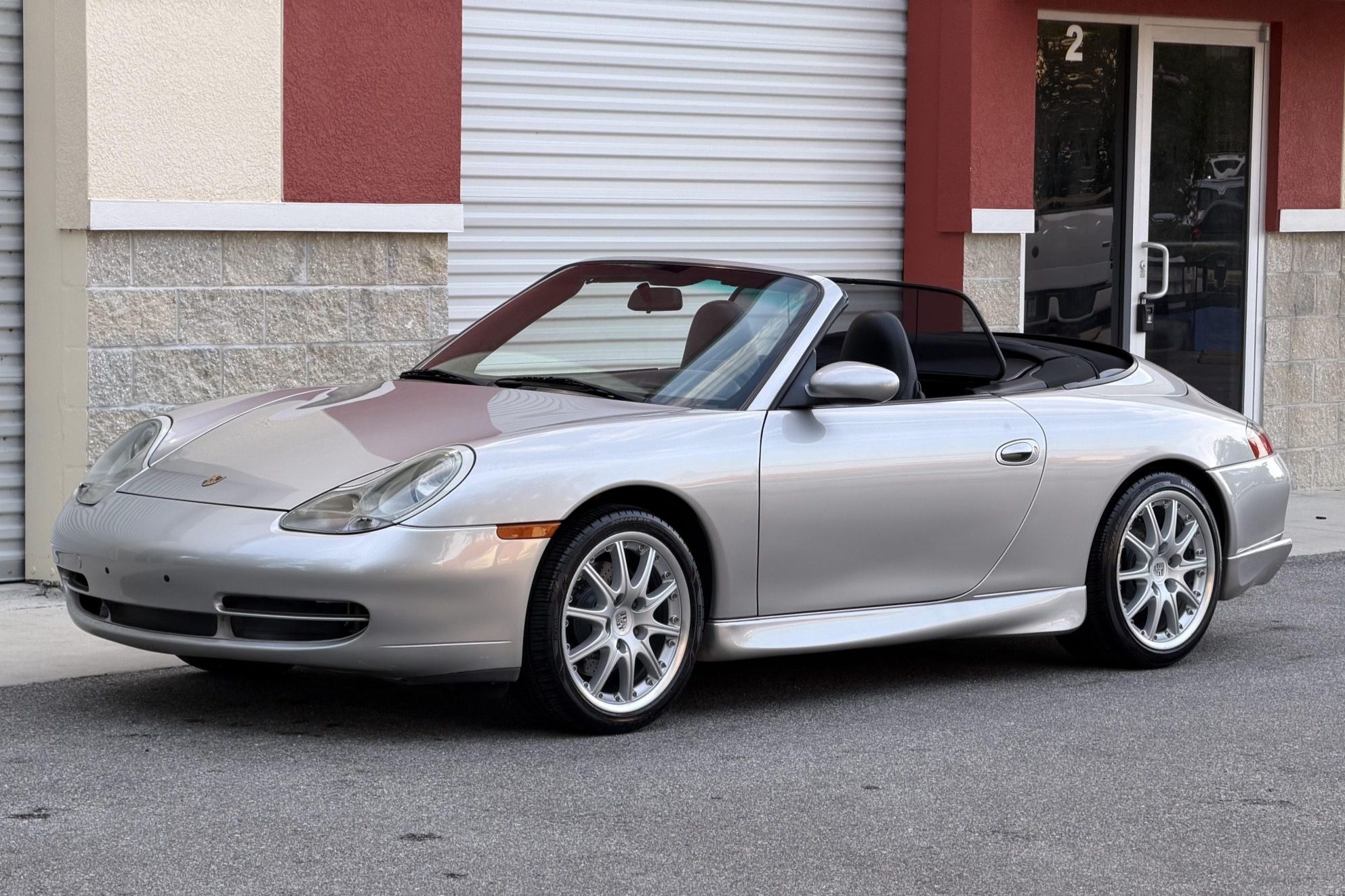 2000 Porsche 911 Carrera Cabriolet