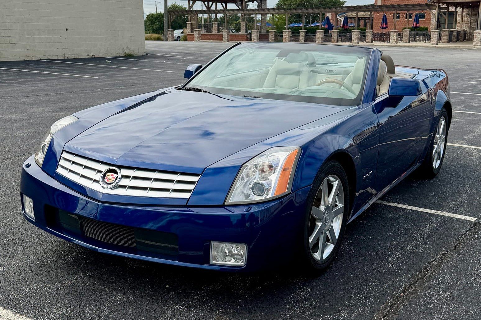 2004 Cadillac XLR