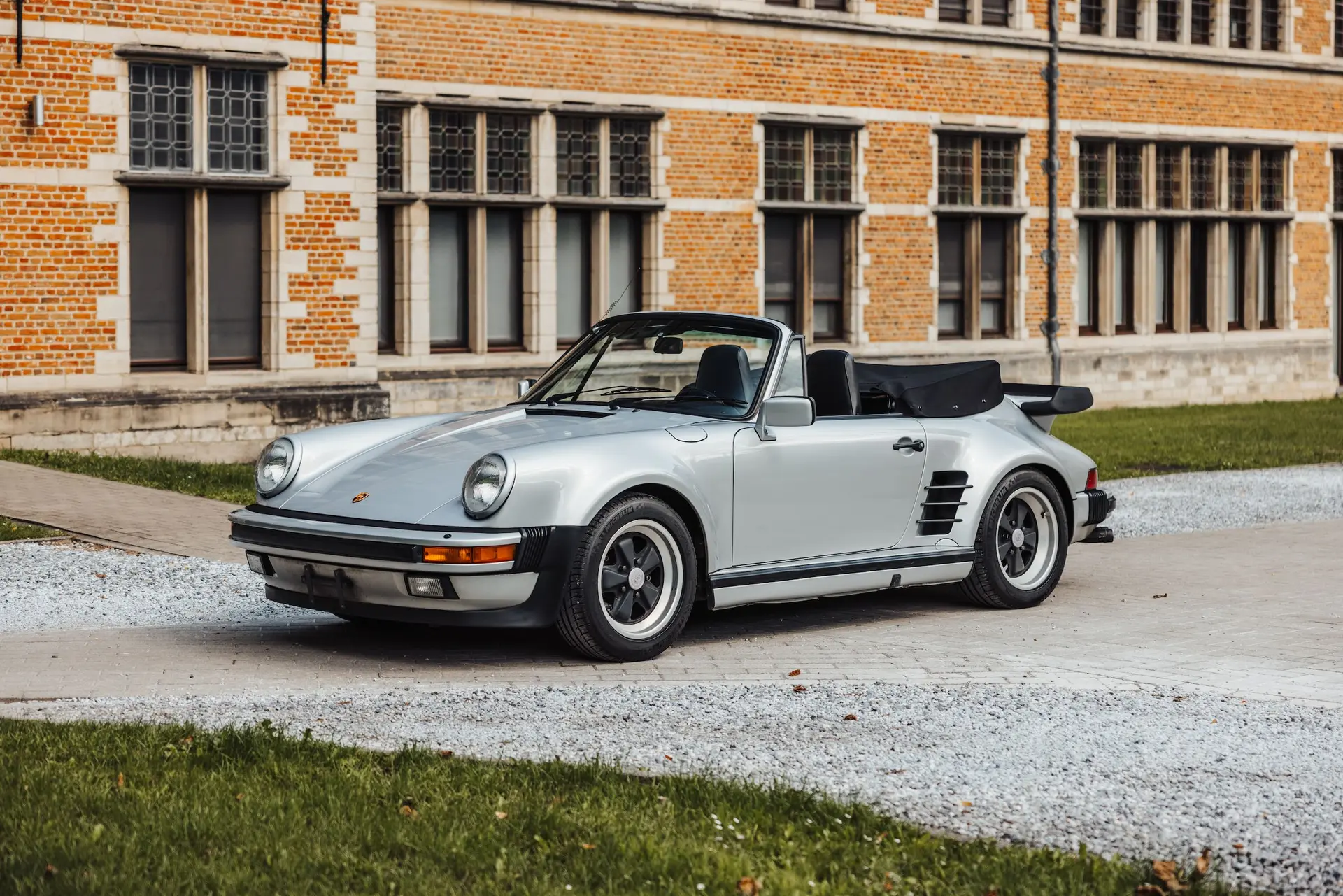 1987 Porsche 911 Turbo Cabriolet