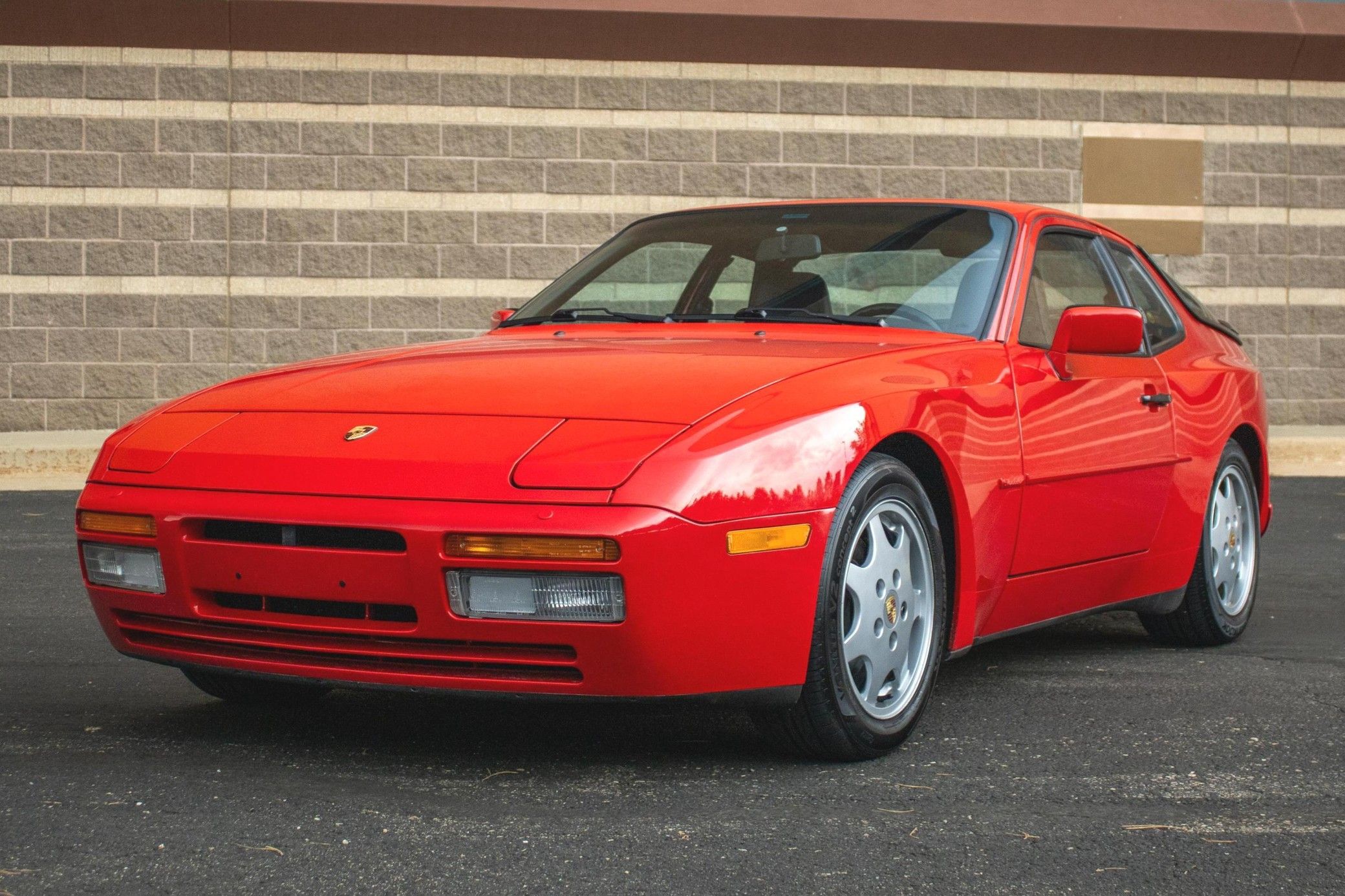 1991 Porsche 944 S2