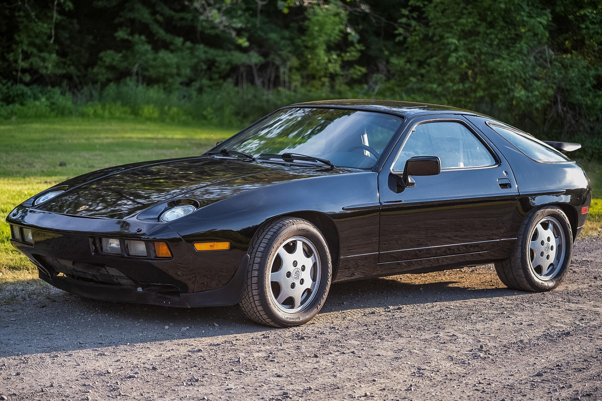 1988 Porsche 928 S4