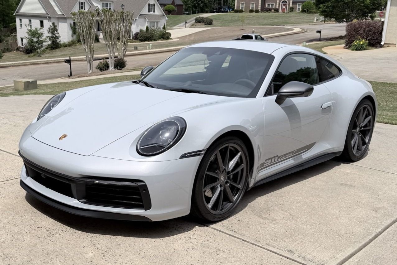 2024 Porsche 911 Carrera
