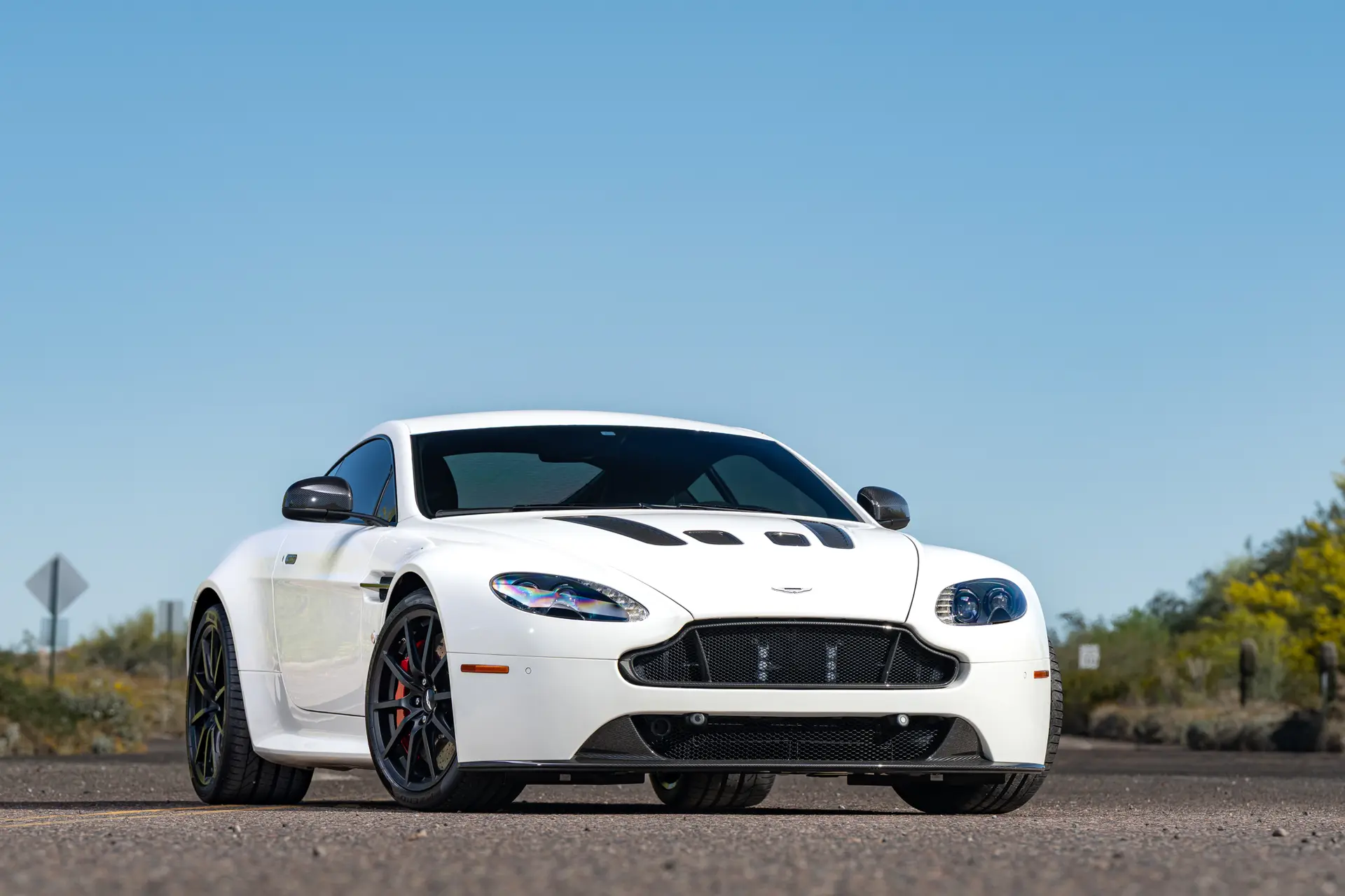 2017 Aston Martin Vantage V12 Vantage S Coupe Manual