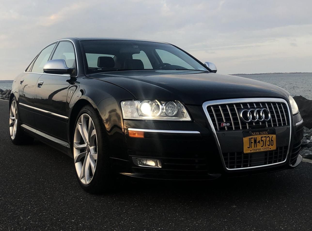 2008 Audi S8