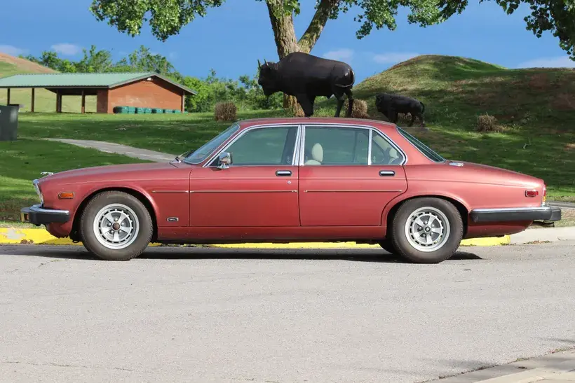 1986 Jaguar XJ