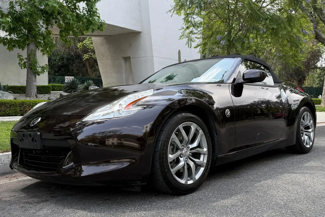 2009 Nissan 370Z, sold Jun 2026