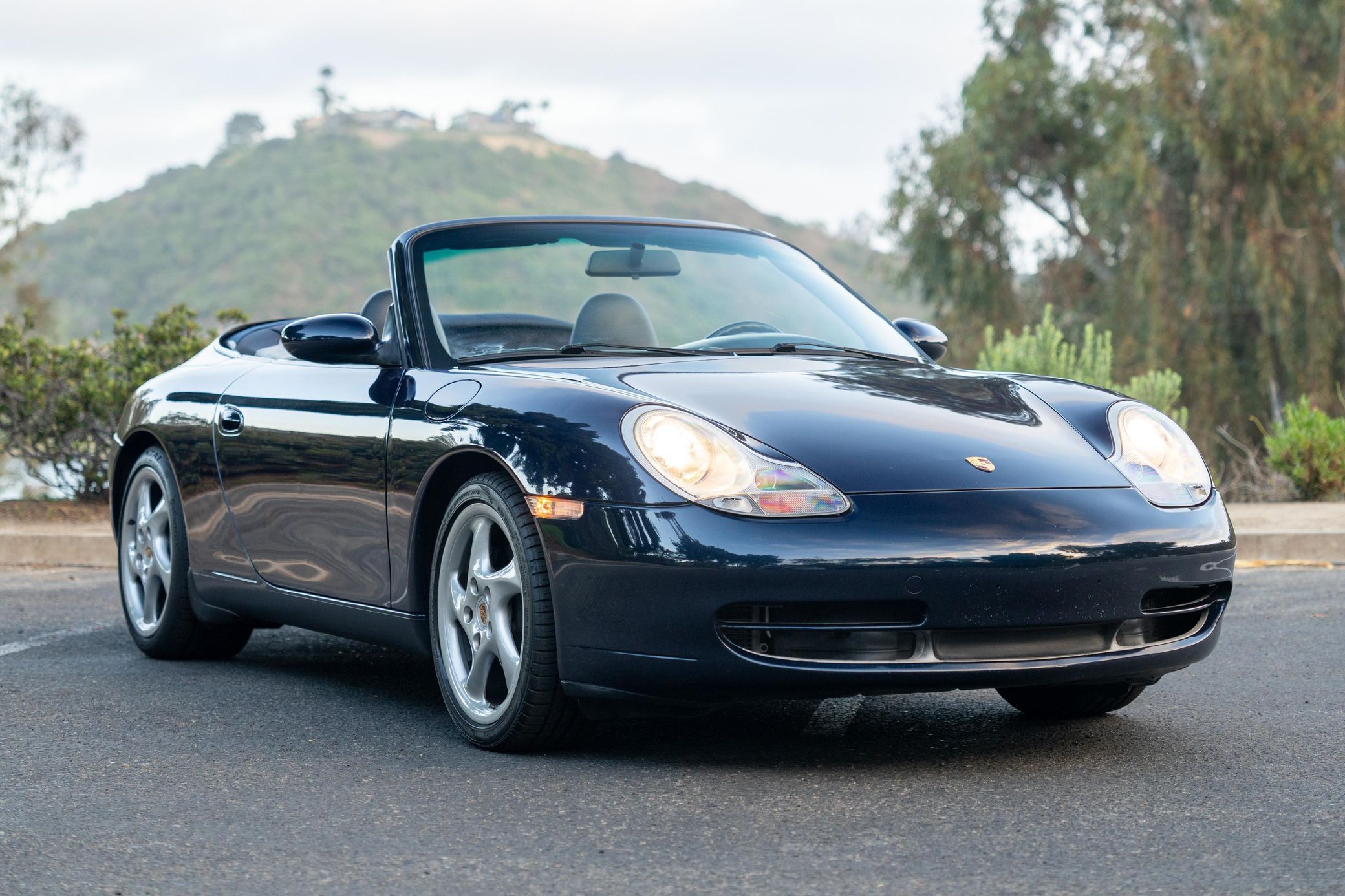 1999 Porsche 911 Carrera Cabriolet