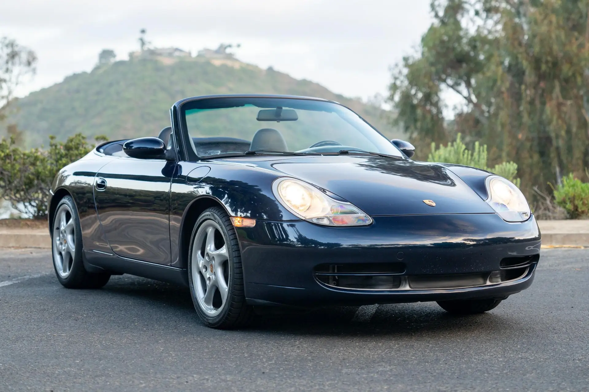 1999 Porsche 911 Carrera Cabriolet