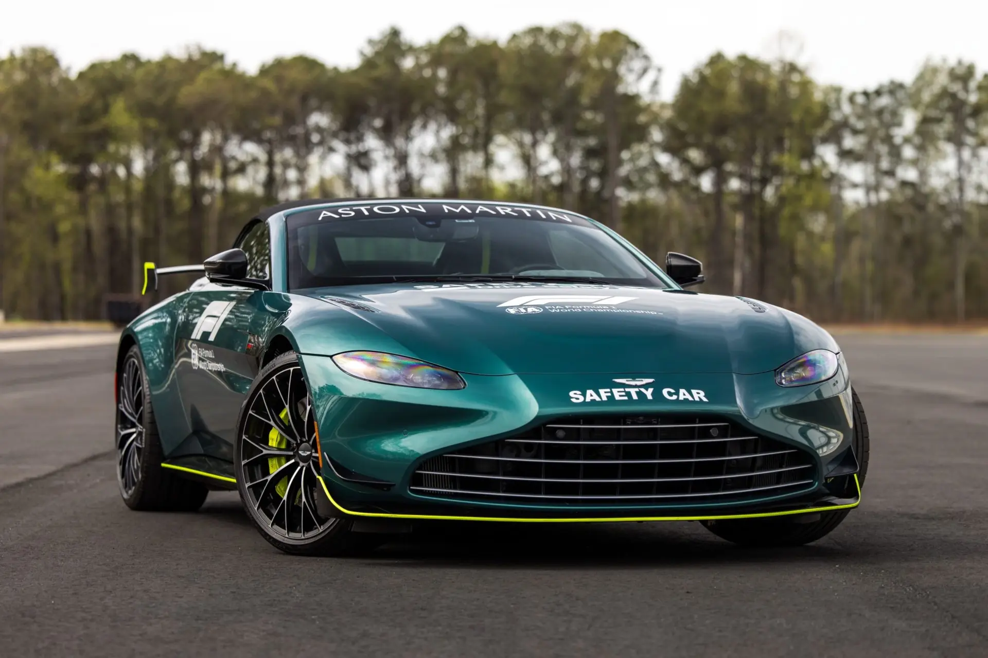 2022 Aston Martin Vantage F1 Edition