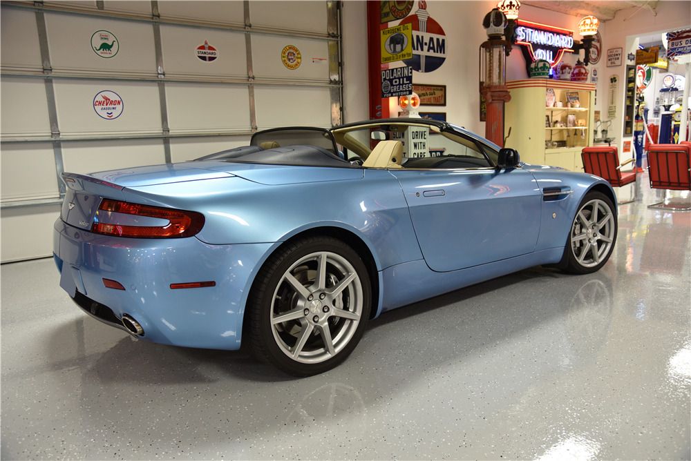 2008 Aston Martin Vantage Race Cars
