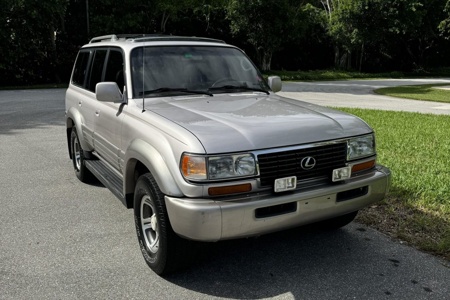 1997 Lexus LX