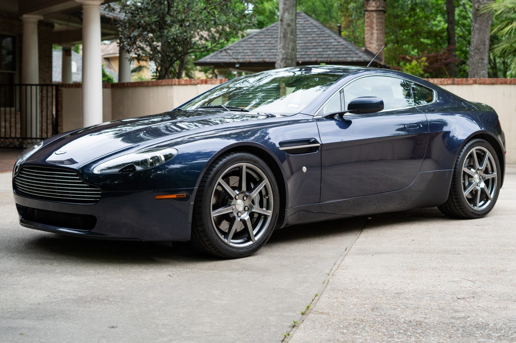 2007 Aston Martin Vantage Race Cars