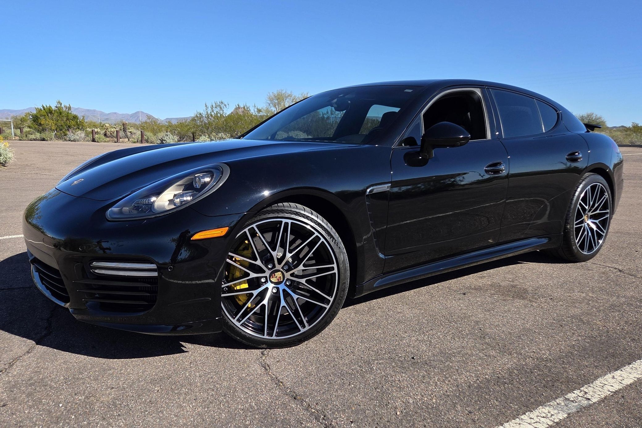 2015 Porsche Panamera Turbo