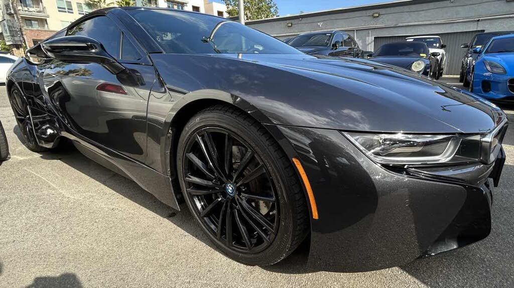 2019 BMW i8