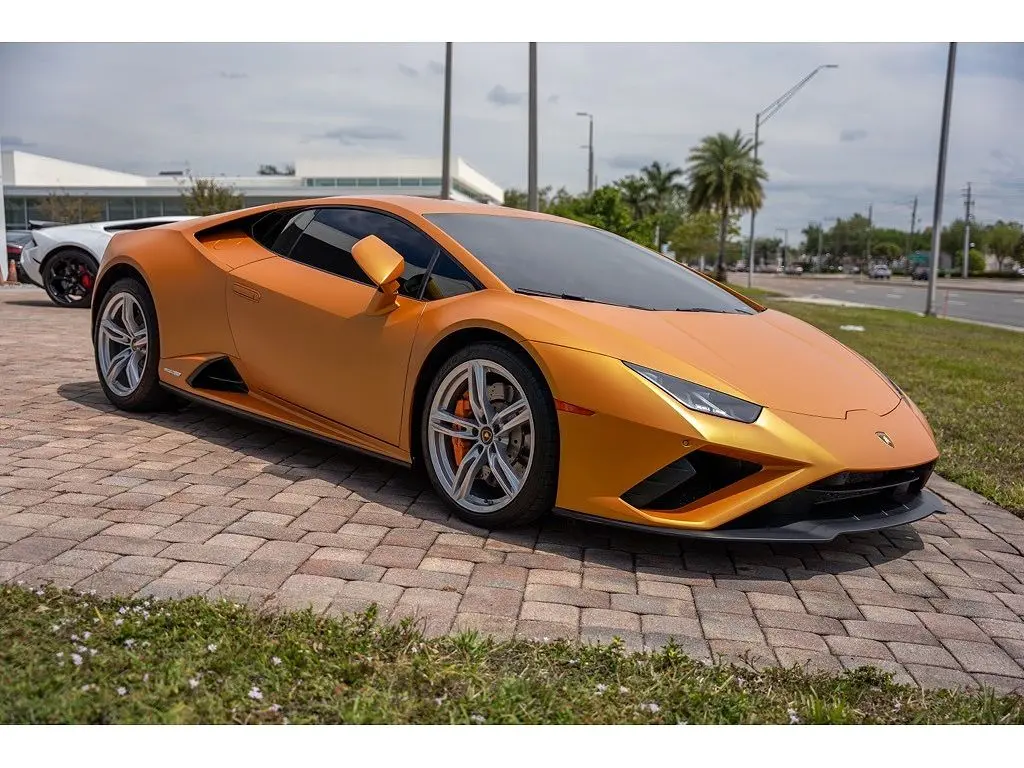 2020 Lamborghini Huracán EVO