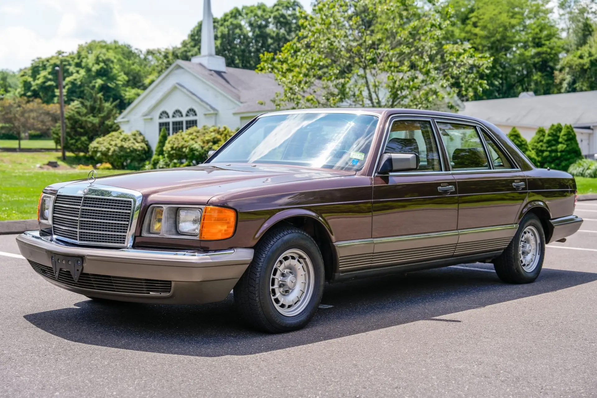 1985 Mercedes-Benz S-Class