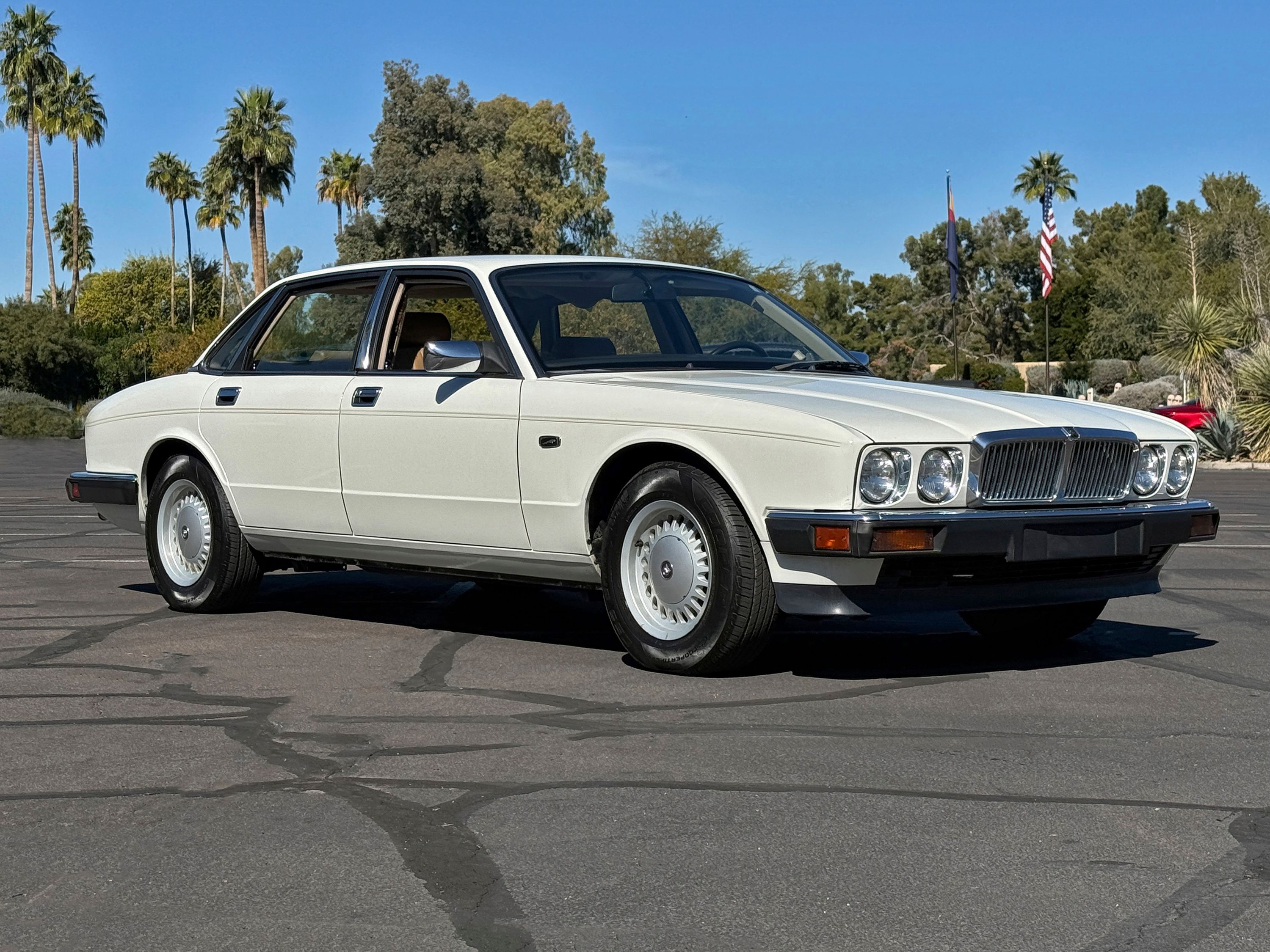 1991 Jaguar XJ