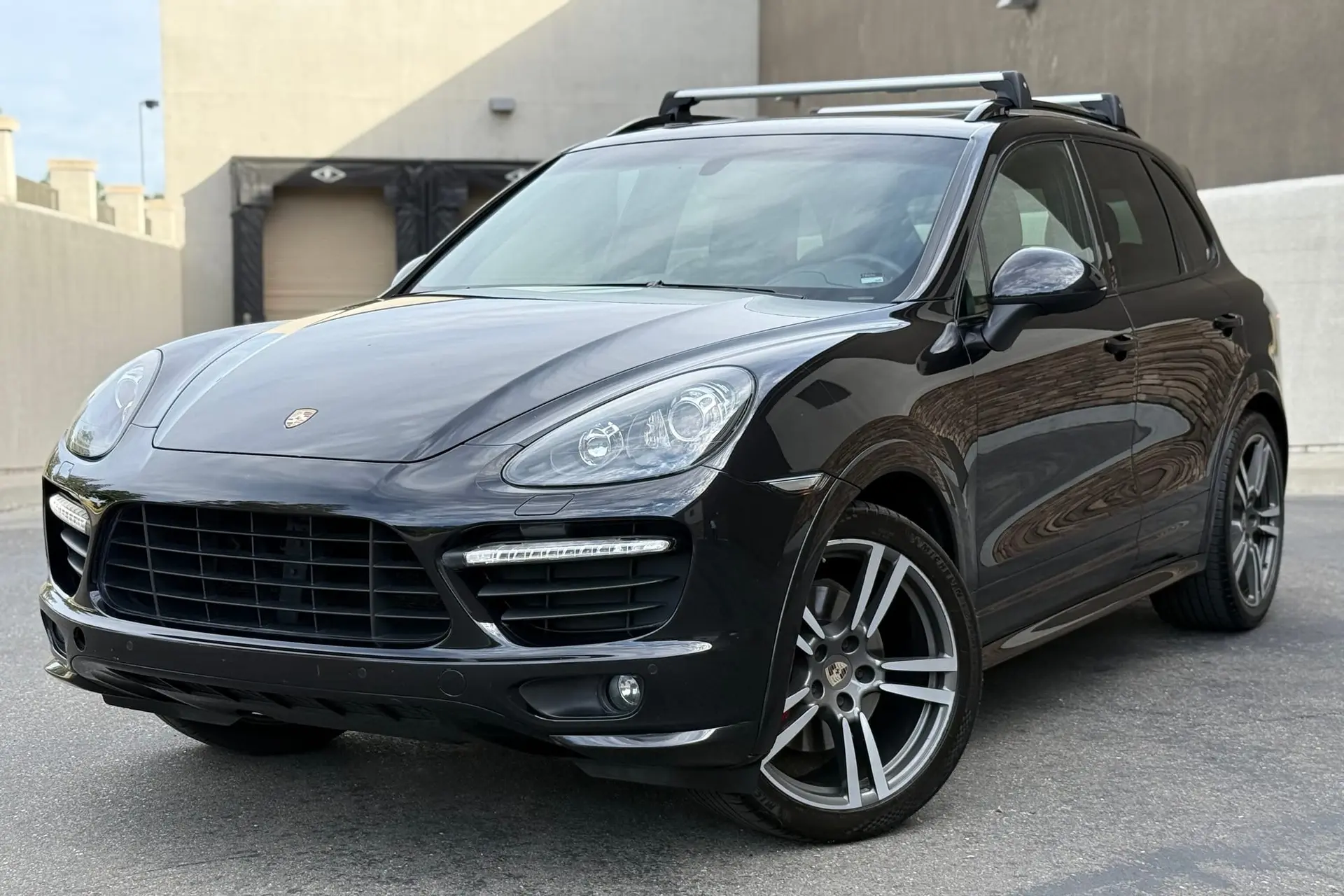 2013 Porsche Cayenne GTS