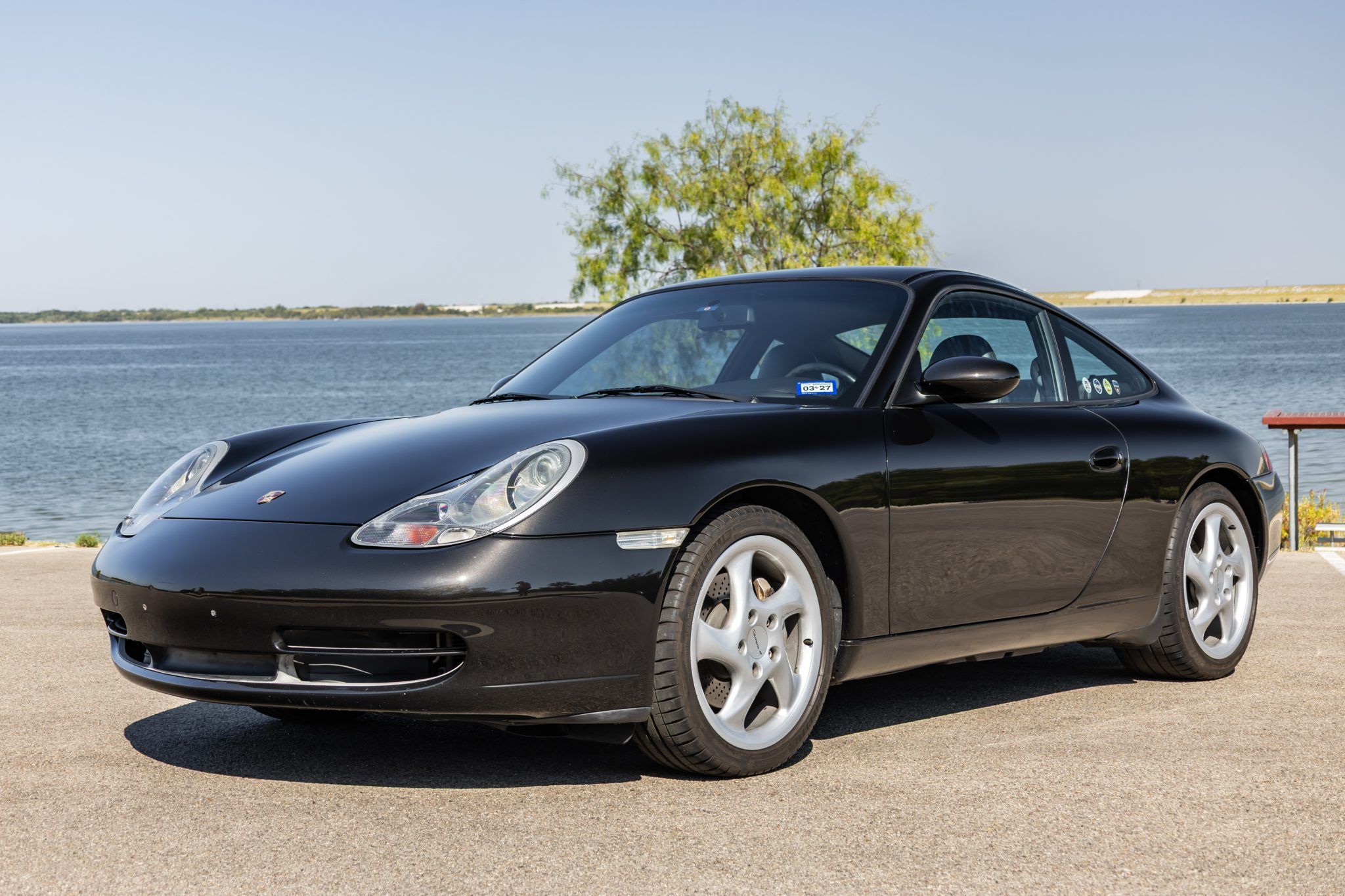 2001 Porsche 911 Carrera 4