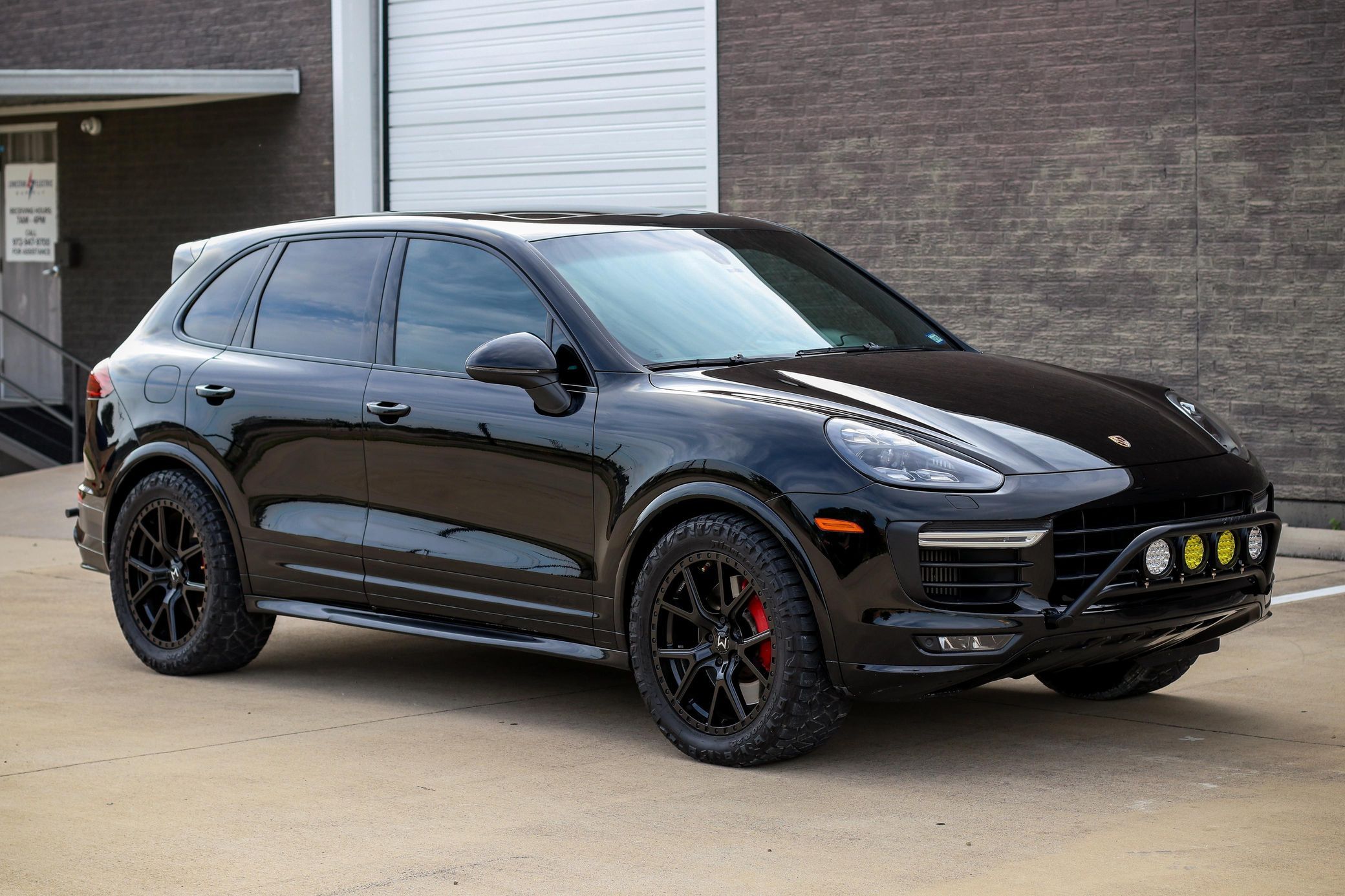 2016 Porsche Cayenne GTS